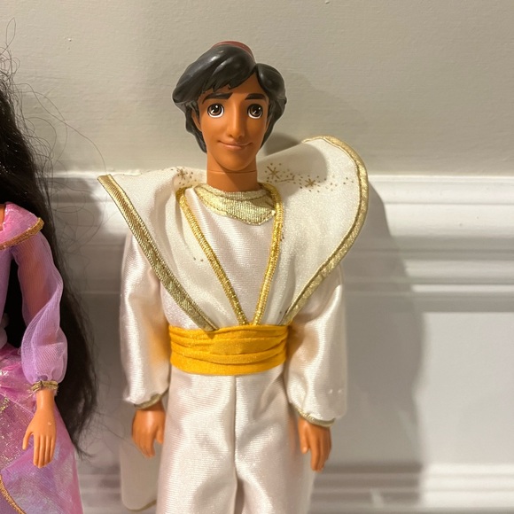 Vintage Aladdin & Jasmine Disney Mattel Dolls 1992 - Picture 3 of 8
